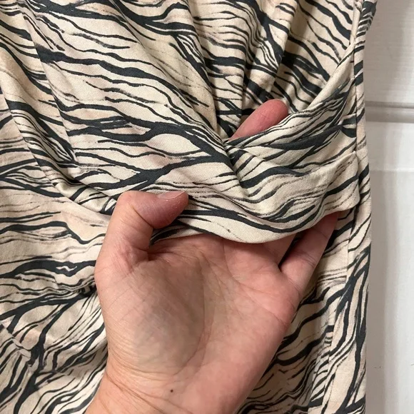 GERARD DAREL Cute Summer Top Made of 70% silk and 30% cotton - Picture 6 of 6